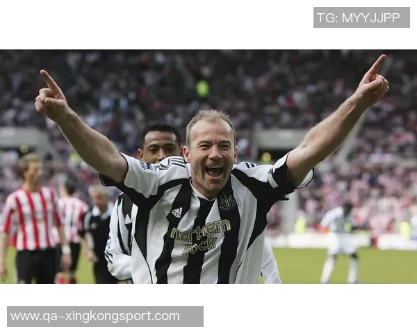 希勒盛赞哈兰德百球成就称其前锋特质令人钦佩